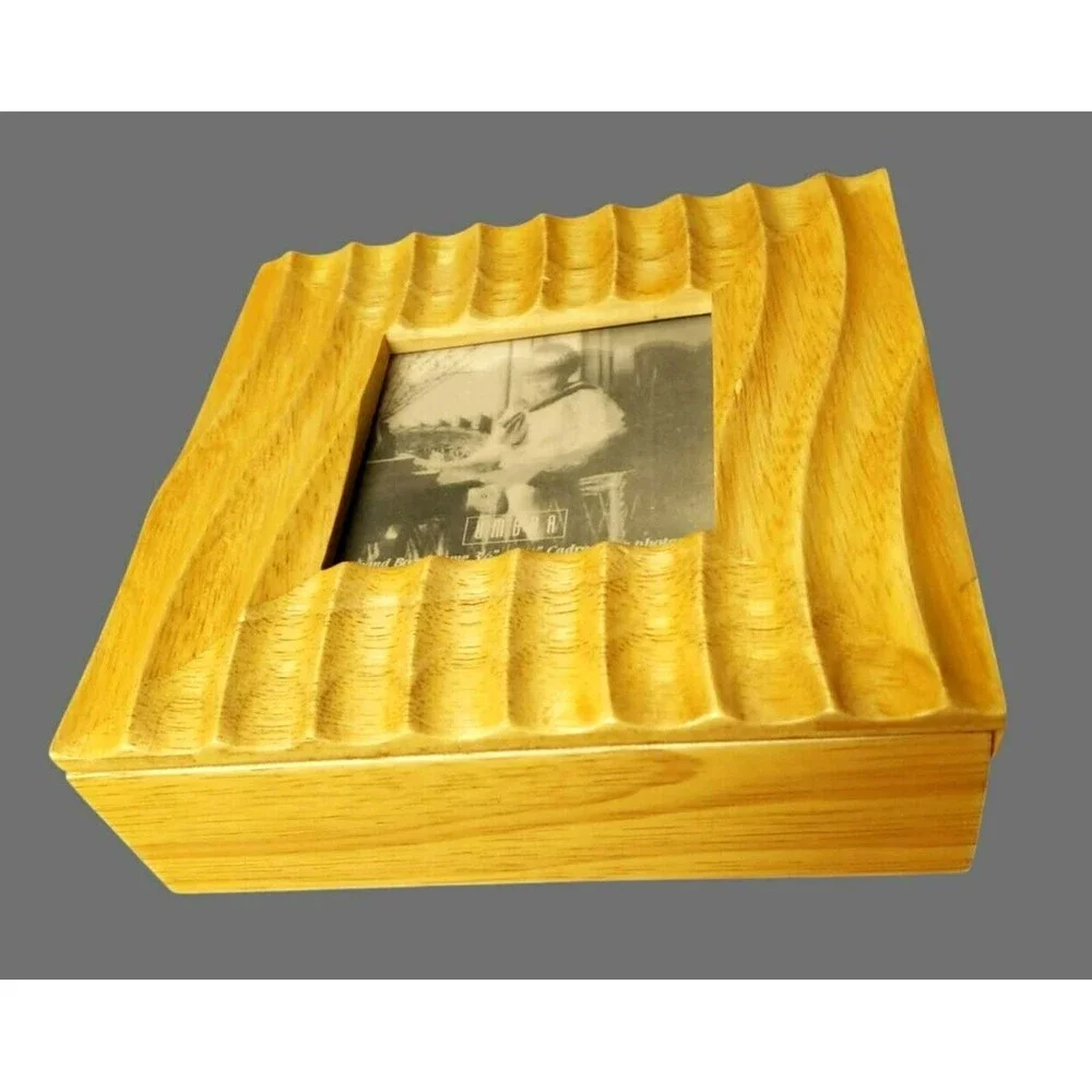 UMBRA STRAND BOX FRAME Warm Yellow Natural Wood With Textured Design 3.5